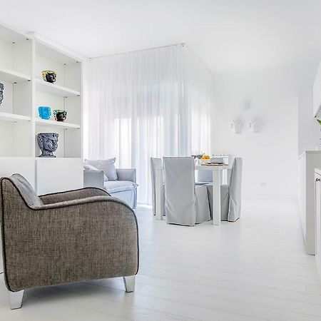 White Stylish Apartments 2 비코에쿠엔세 외부 사진